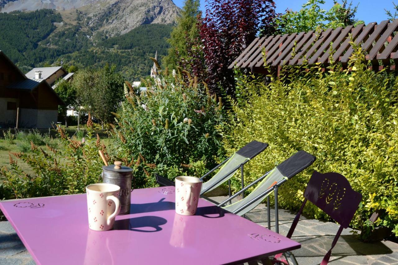 Le Rocher Le Monetier-les-Bains Luaran gambar
